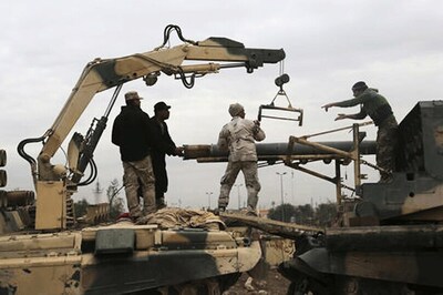 Iraqi Forces Push Onto Mosul University Grounds