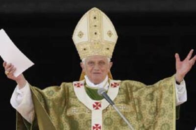 Pope puts Pius XII on sainthood path, Jews angry