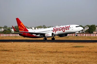 SpiceJet Shares Zoom 8.5% on Plans to Induct 16 Boeing 737-800 NG Aircraft
