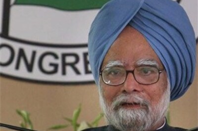 Manmohan gives more than 7 out of 10 to his govt