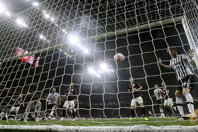 Juventus extend lead with Milan win, Inter sink Frosinone