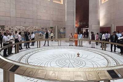 Foucault's Pendulum in New Parliament: A Unique Device Showing Earth's Rotation | Details