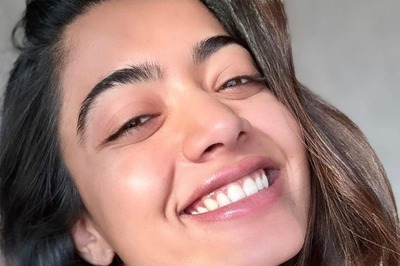 Rashmika Mandanna Treats Her Fans To A Selfie Sans Makeup; See Photo