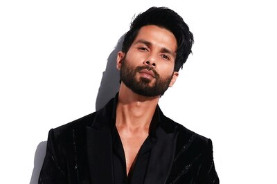 WATCH | Birthday Boy Shahid Kapoor's Top 5 Dance Numbers That Will Make You Groove!