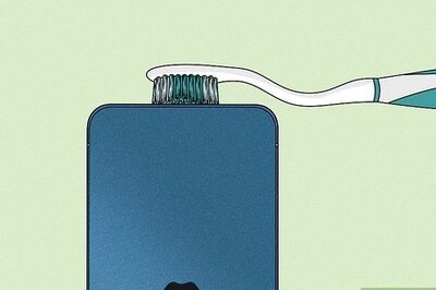 3 Easy Ways to Clean Your iPhone Speakers without Damage