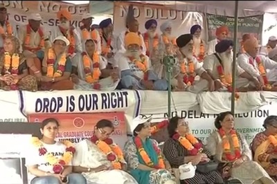 Ex-servicemen hold OROP rally in Mumbai