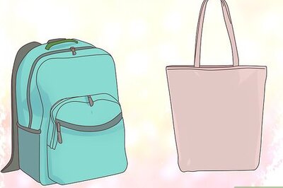 How to Put Together a First Period Kit