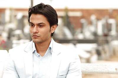 Kunal Khemu turns action hero for Vikram Bhatt