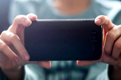 Selfie Saves The Day: Maharashtra Railway Police Solve Death Mystery After Passenger Captures Thief In Video