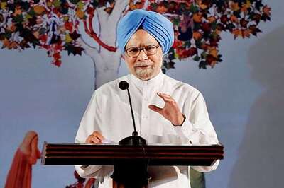 Demonetisation Took Away 21,000 Jobs in Surat Alone: Manmohan Singh in Gujarat