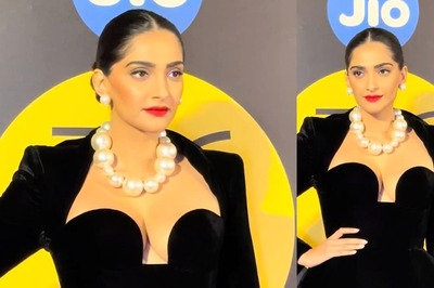 Regal in Velvet: 6 Styling Tips For Winter's Unrivaled Fabric