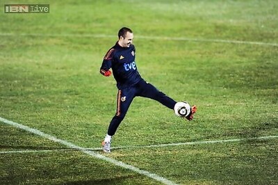 Manchester City feared Barca threat, says Andres Iniesta