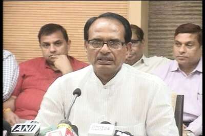 Vyapam officials helped MP CM's secretary's daughter clear medical entrance: Report