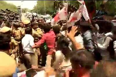 Protests at IIT Madras, DYFI condemns derecognition of students group