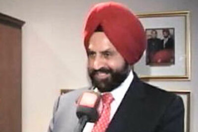 HC admits plea against Padma for Chatwal