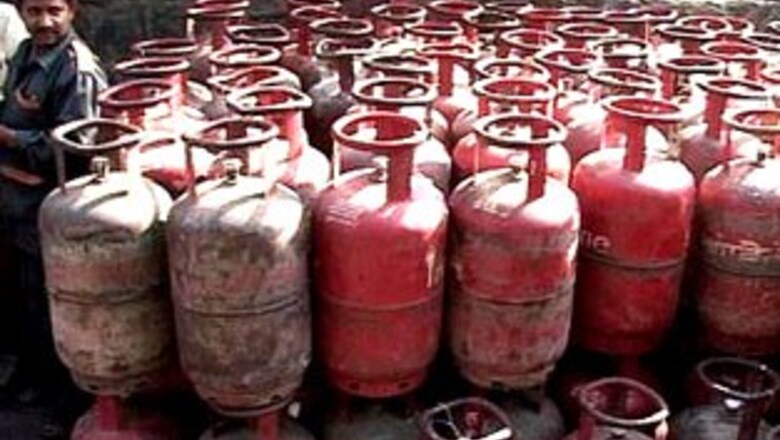 Panel suggests steep hike in fuel, LPG prices