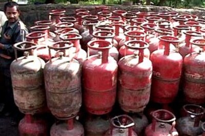 Panel suggests steep hike in fuel, LPG prices