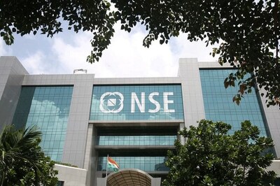 Sensex Trades Flat in Late Morning Trade