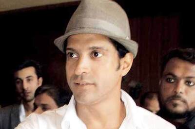 One million Twitter fans for Farhan and more