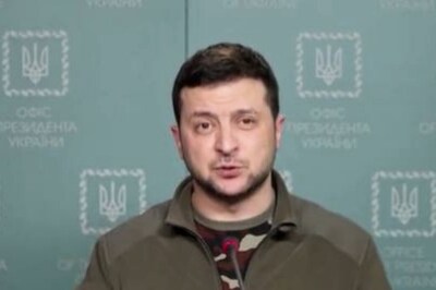 Ukraine Says 'Tens of Thousands' Killed in Mariupol, Asks South Korea to Provide Arms to Fight Russia