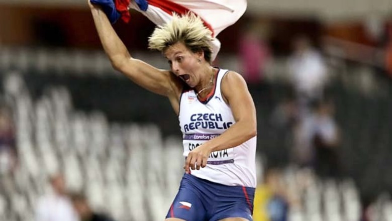 Barbora Spotakova defends javelin Olympic gold