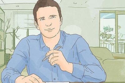 How to Name Your Solo Art Exhibition