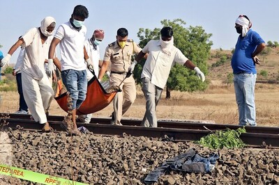 Too Late for Those Dying on Rail Tracks & Highways, Why 'Little Data' on Migrants is Perplexing