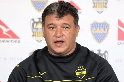 Chilean coach Borghi fired after friendly loss