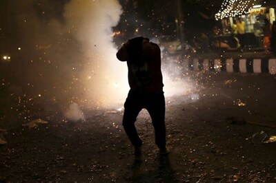 Crackers Send Delhi's Air Quality Plunging to 'Severe' Category