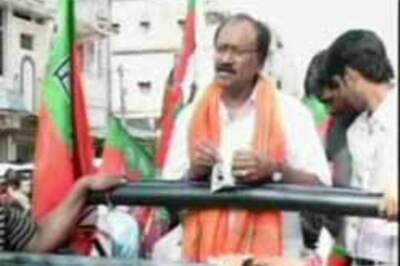 BJP candidate accused of buying voters in Chattisgarh