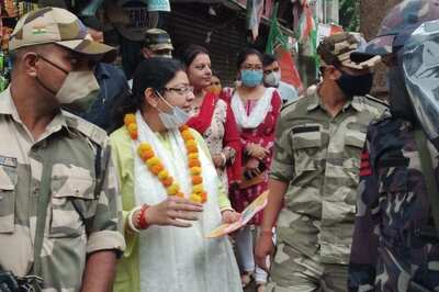 Bhabanipur Bypoll Battle: 'Chai Pe Charcha' to Knock on Doors, BJP's Priyanka Tibrewal Hits Campaign Trail