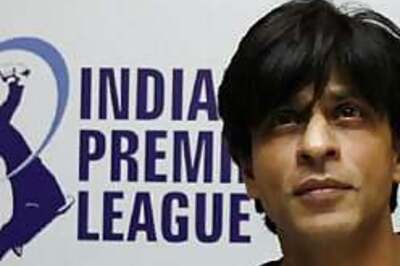 Filmstars, cricket stars: IPL begins in Bangalore