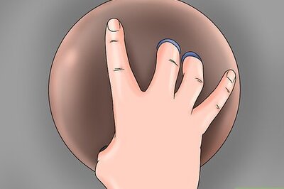 How to Bowl with Reactive Bowling Balls