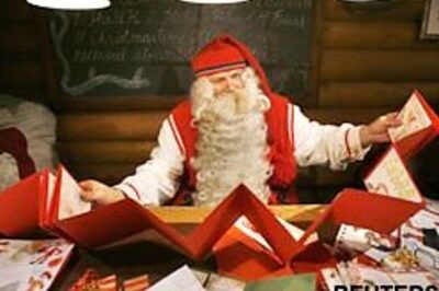 Now, Britons sending Christmas cards via India