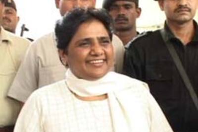 Mayawati promises quota on economic basis