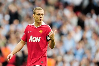 Manchester United's Vidic released from hospital