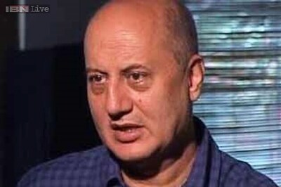 Anupam Kher: Films like 'Ekkees Topon Ki Salaami' should make money so that filmmakers get courage to make more such movies