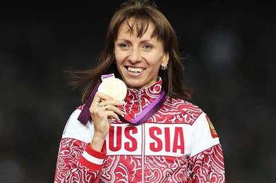 Olympics: Savinova wins 800 ahead of Semenya