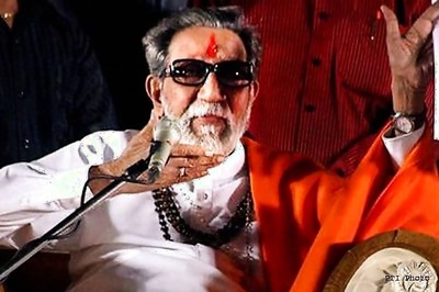 Bal Thackeray is fine and stable: Raj Thackeray