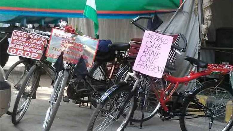 Defence veterans reject Centre's OROP, may seek legal recourse