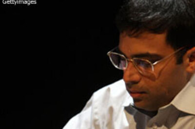 Anand retains world chess title | Gift bouquet | Wish