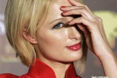 Paris Hilton does sexy dance with Ne-Yo