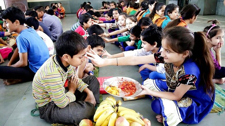 Bhai Dooj 2019: Wishes, SMS, Quotes to Celebrate the Brother-Sister Bond