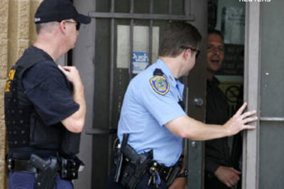 Drug agents raid Jackson doctor for second time