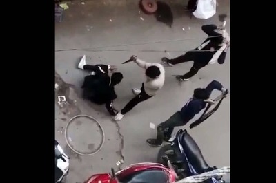 Love Affair Gone Wrong: On Cam, Man Punched, Hit on Head with Chair Before Being Stabbed in Delhi