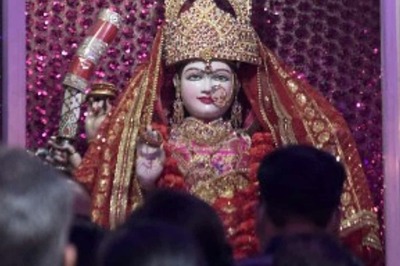 Meaty Affair: Why the 9-day Navratri Festival Has Spurred Demands to Ban Meat Shops in Delhi, UP