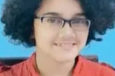 Daughter of West Bengal School Teachers Cracks NEET 2022, Secures Rank 22