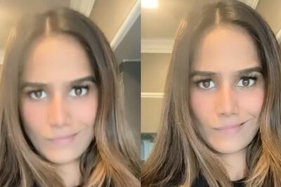 Poonam Pandey Grooves to Yohani's Manike Mage Hithe, Watch Viral Video