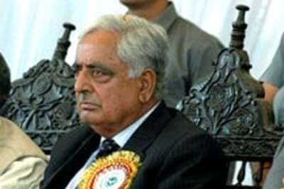 Mufti requests to withdraw his security