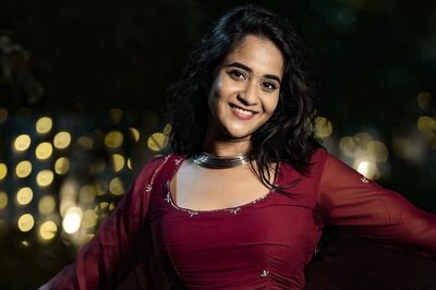 Actress Deepthi Sunaina Slays Traditional Look In Maroon Suit With Matching Dupatta